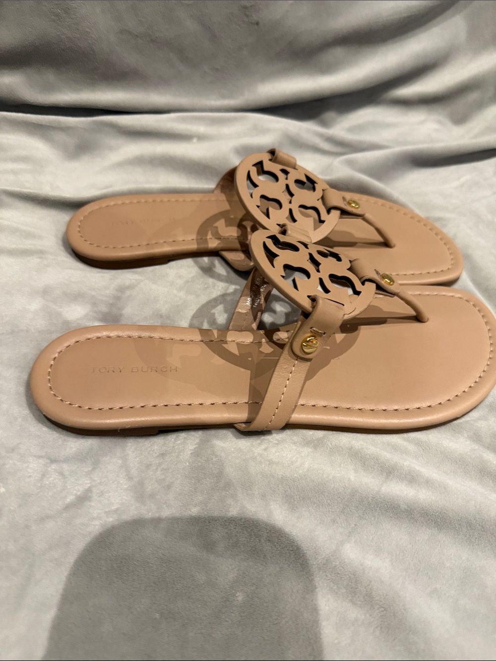 Tory Burch miller Leather Logo Thong Sandal - Picture 3 of 7